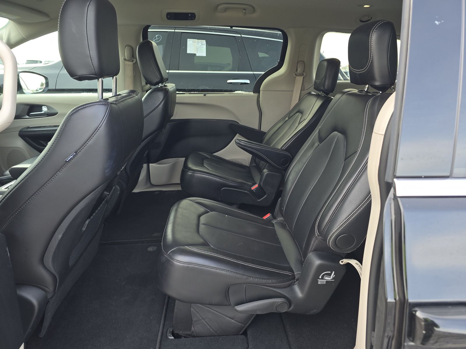 2024 Chrysler Pacifica Touring L FWD