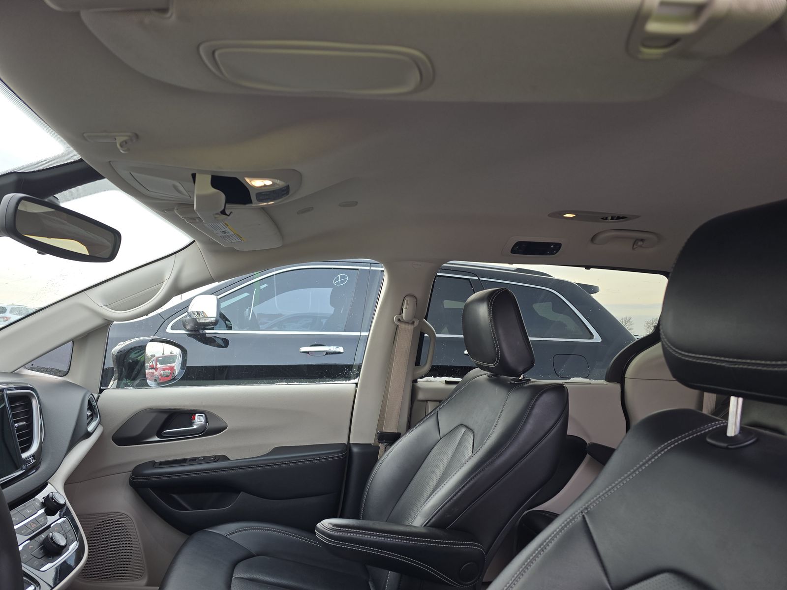 2024 Chrysler Pacifica Touring L FWD