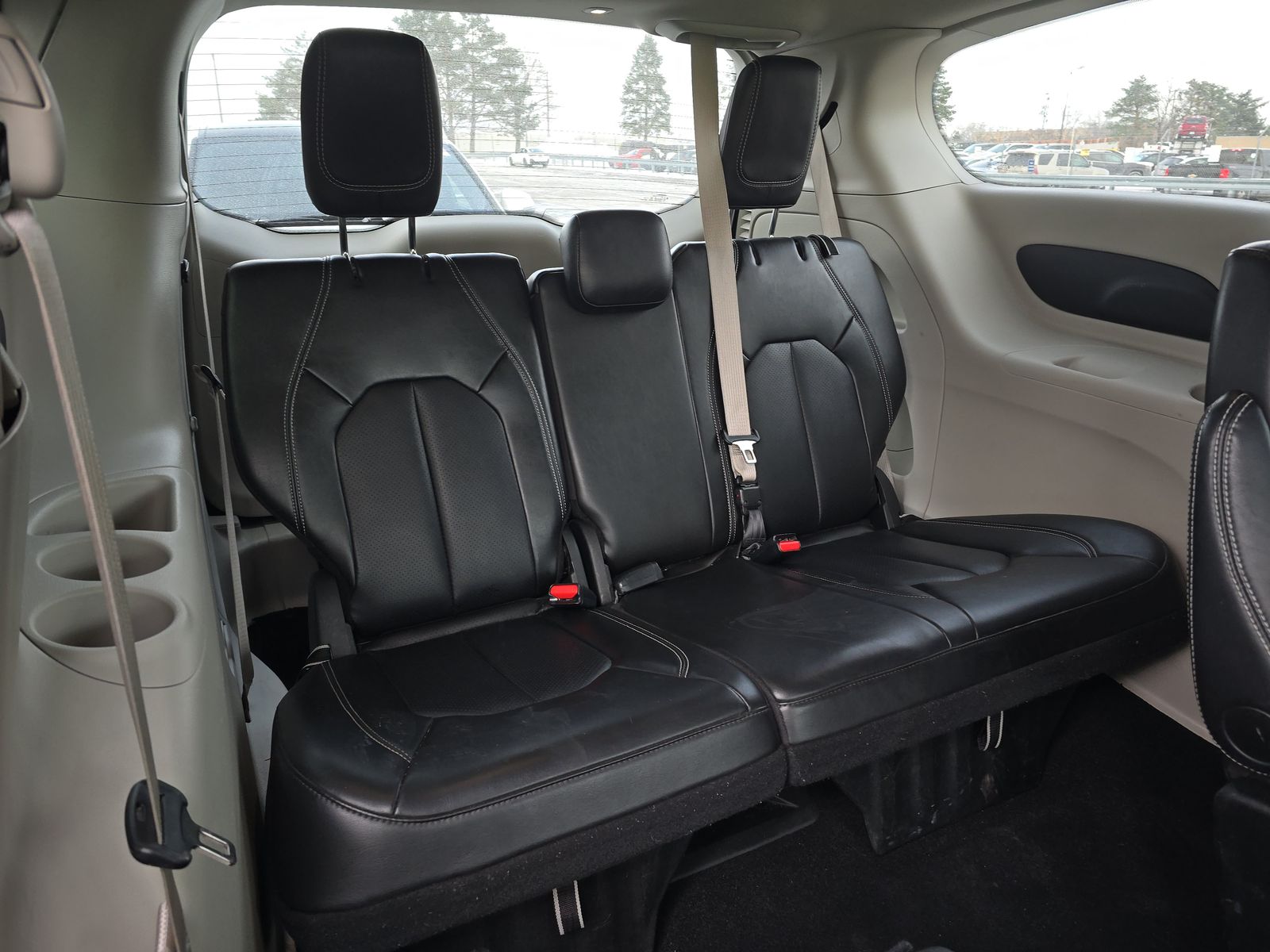 2024 Chrysler Pacifica Touring L FWD