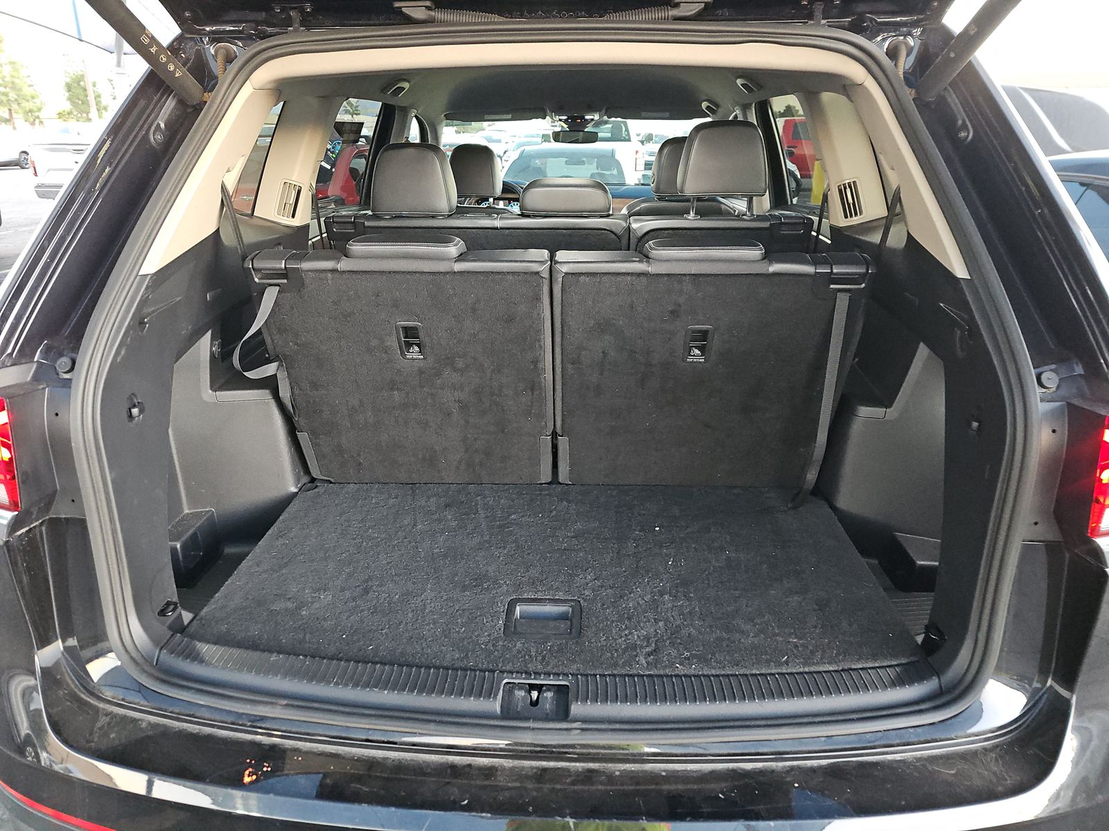 2024 Volkswagen Atlas 2.0T SE AWD