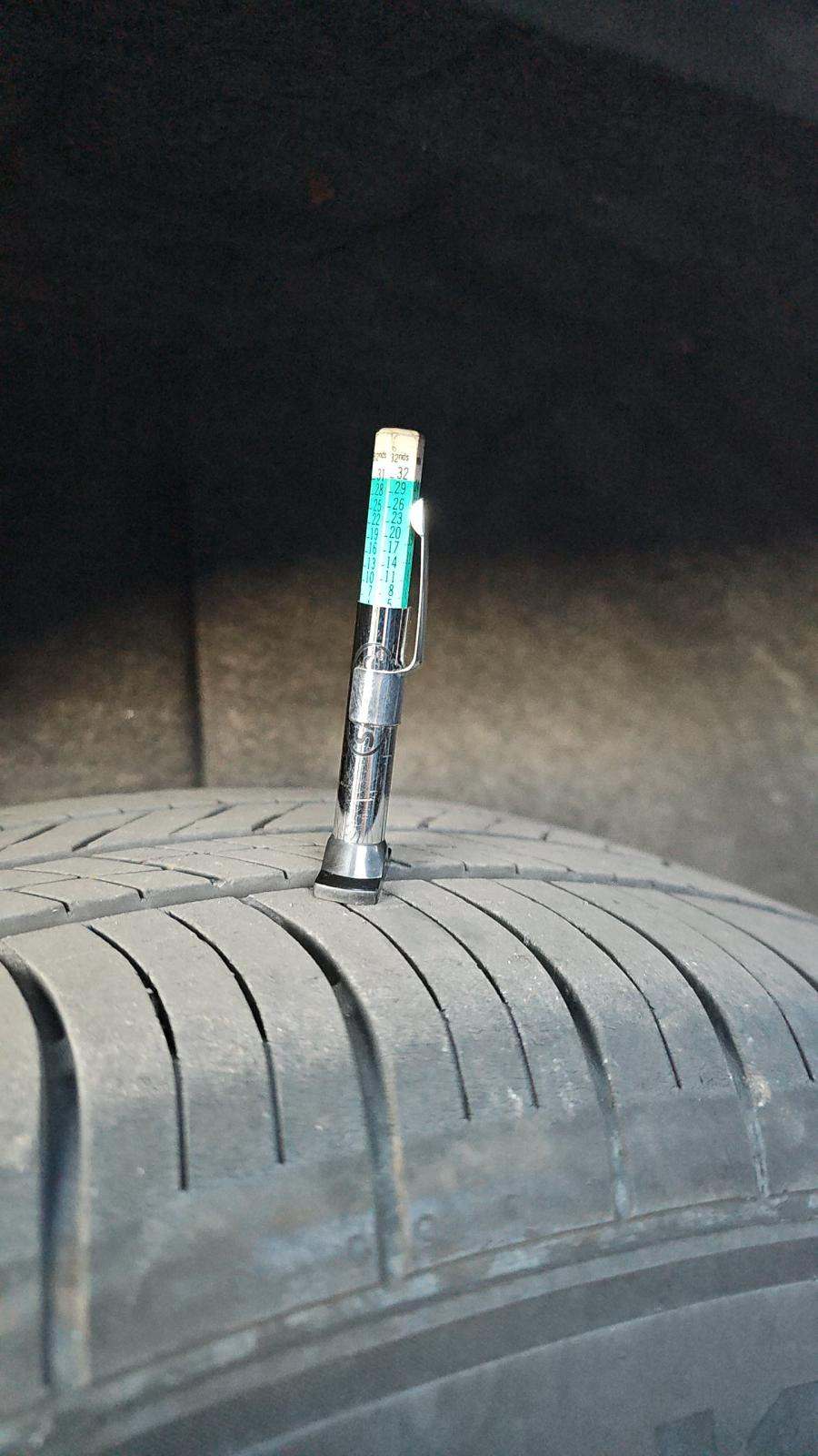 2024 Volkswagen Atlas 2.0T SE AWD