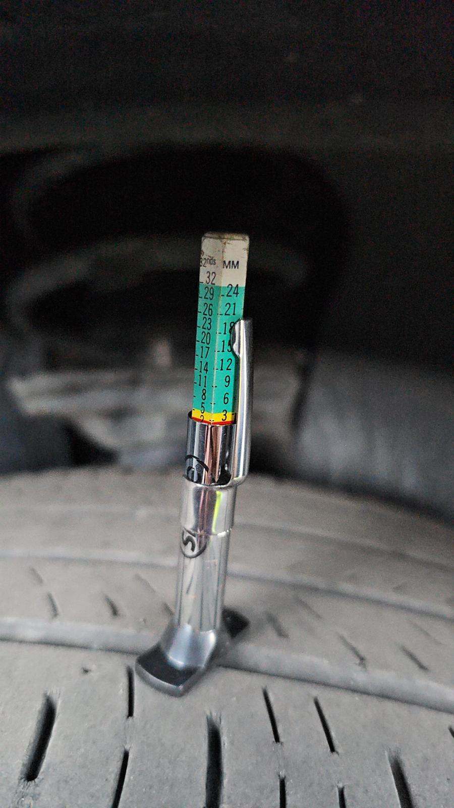 2024 Volkswagen Atlas 2.0T SE AWD