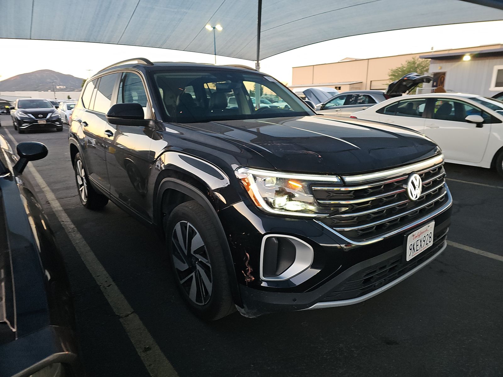 2024 Volkswagen Atlas 2.0T SE AWD