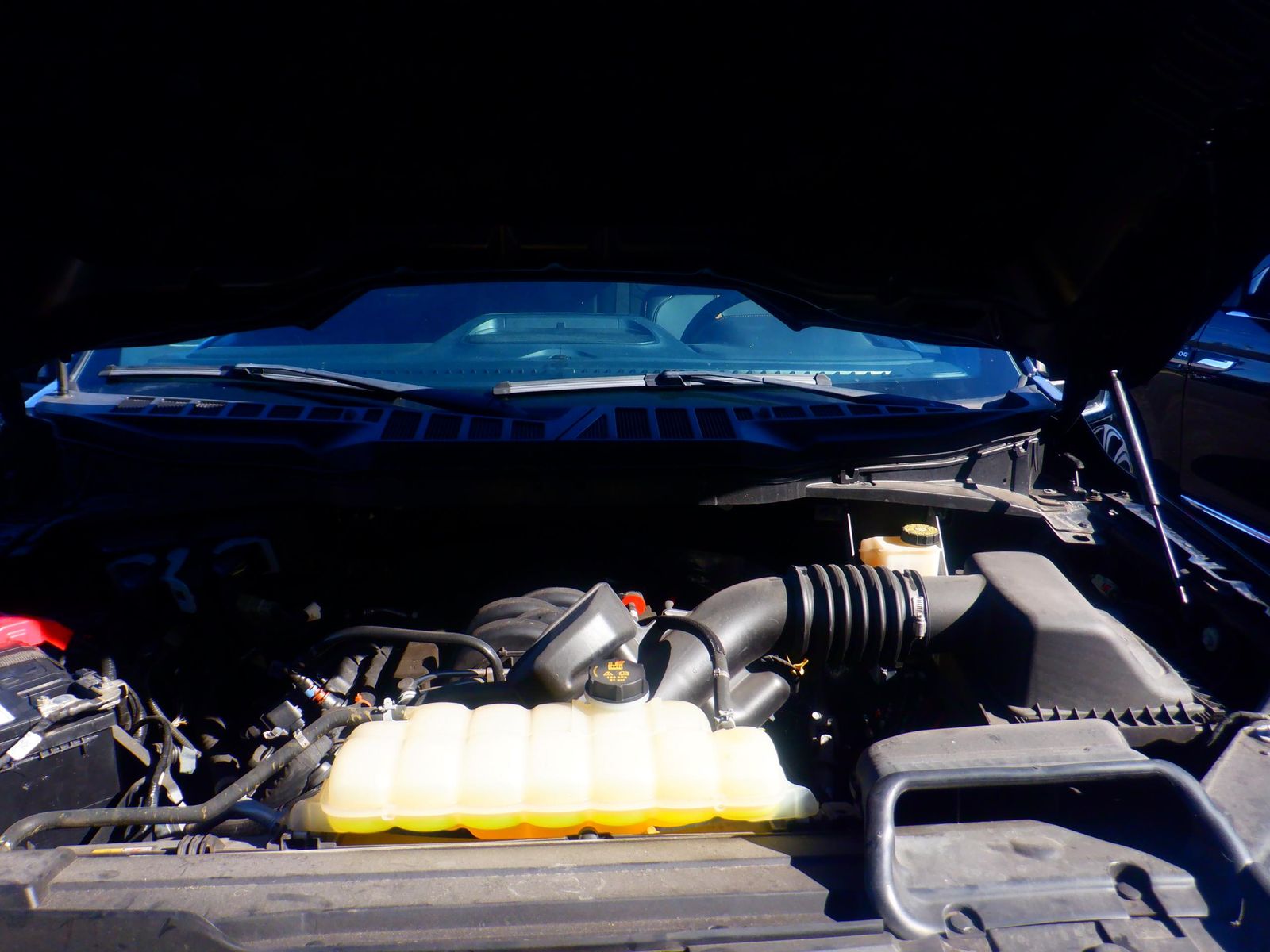 2023 Ford F-150 Platinum AWD