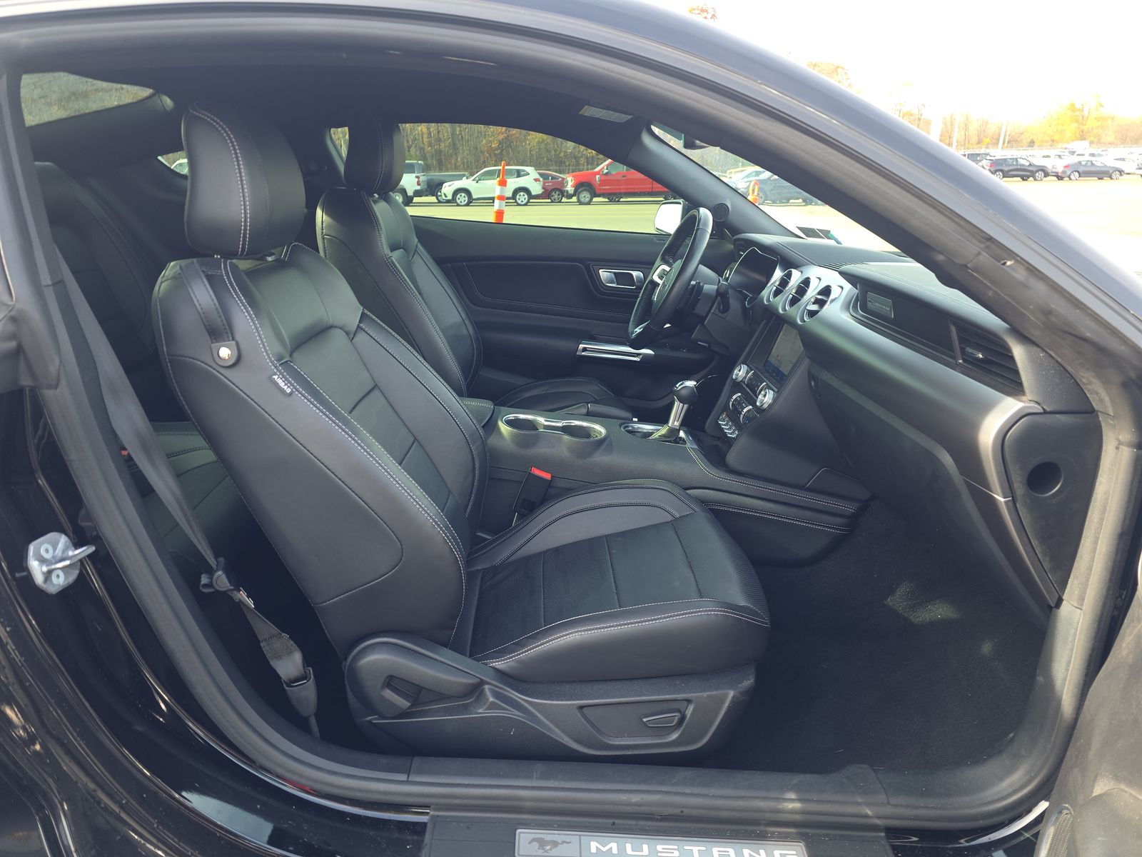 2022 Ford Mustang EcoBoost Premium RWD