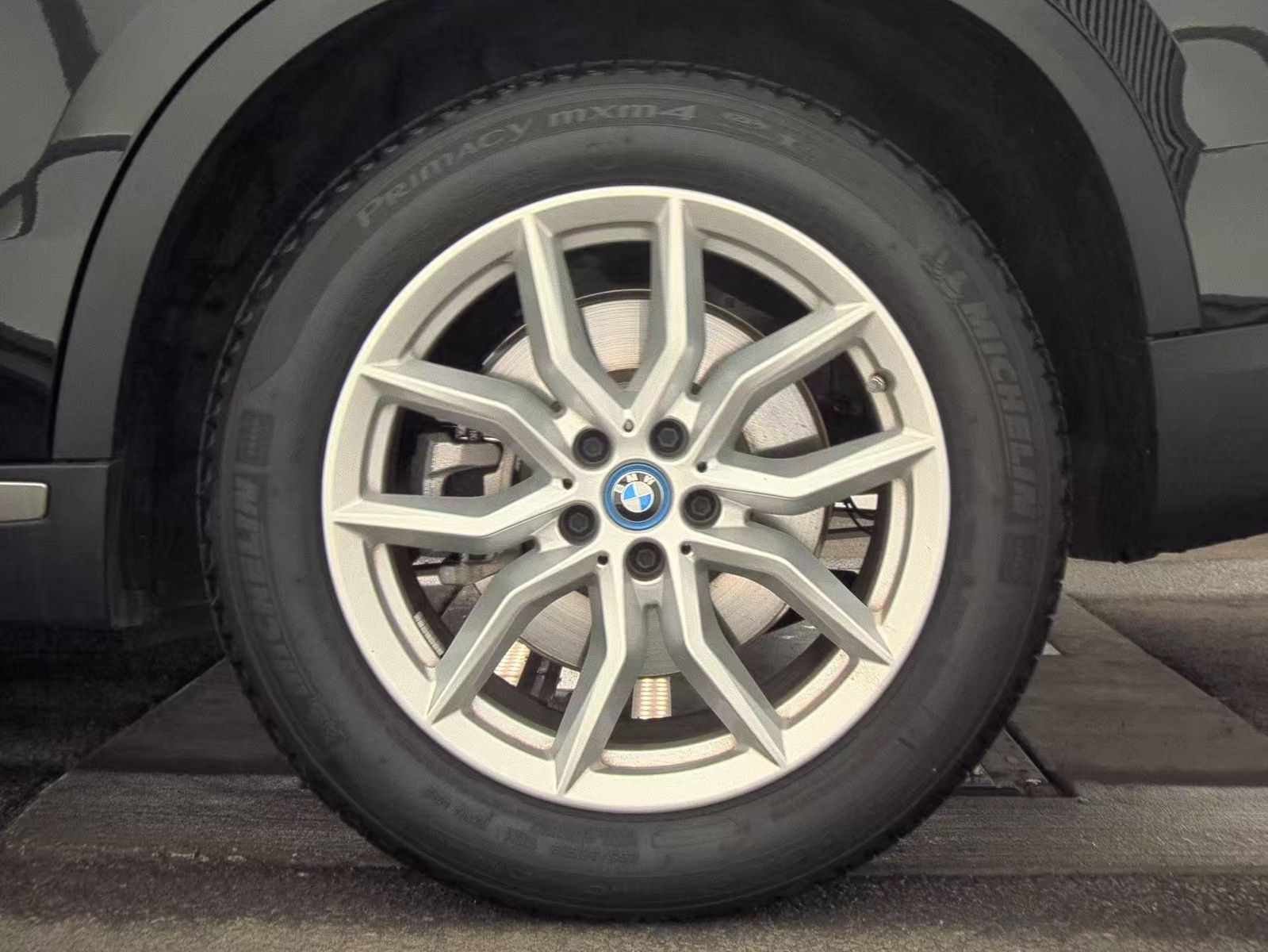 2023 BMW X5 xDrive45e AWD