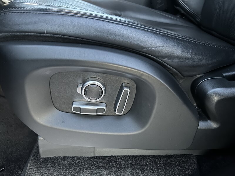 2017 Land Rover Range Rover Supercharged LWB AWD