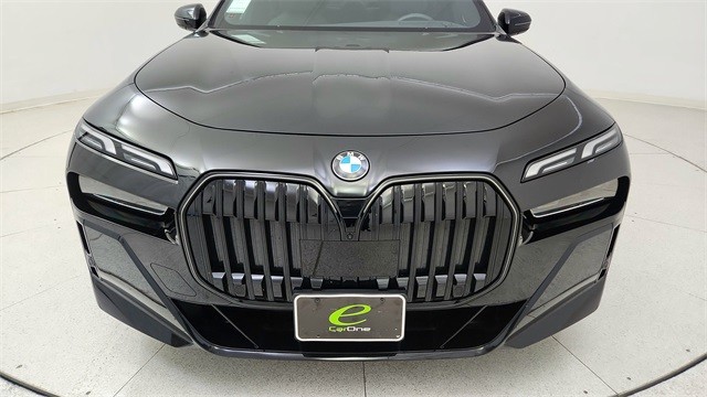 2024 BMW 7 Series 740i RWD