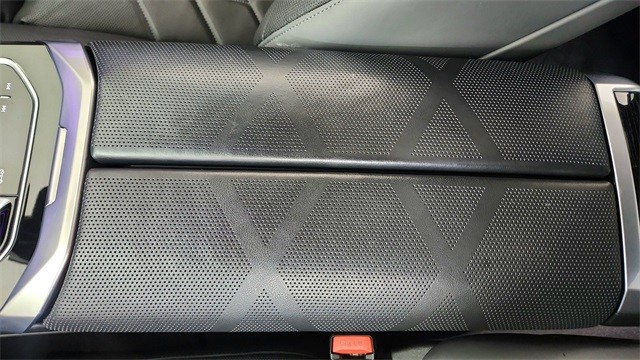 2024 BMW 7 Series 740i RWD