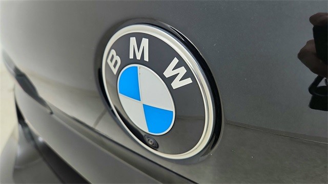 2024 BMW 7 Series 740i RWD