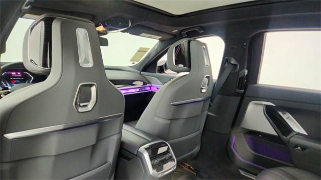 2024 BMW 7 Series 740i RWD