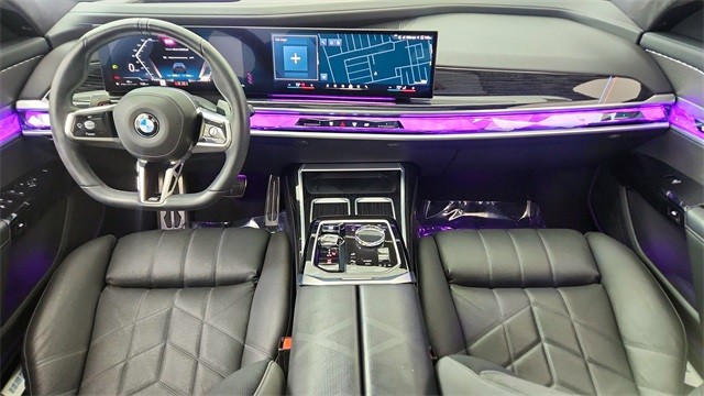 2024 BMW 7 Series 740i RWD