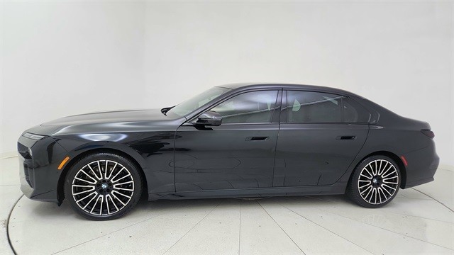 2024 BMW 7 Series 740i RWD