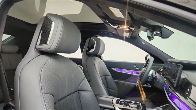 2024 BMW 7 Series 740i RWD