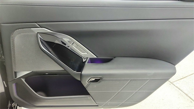 2024 BMW 7 Series 740i RWD