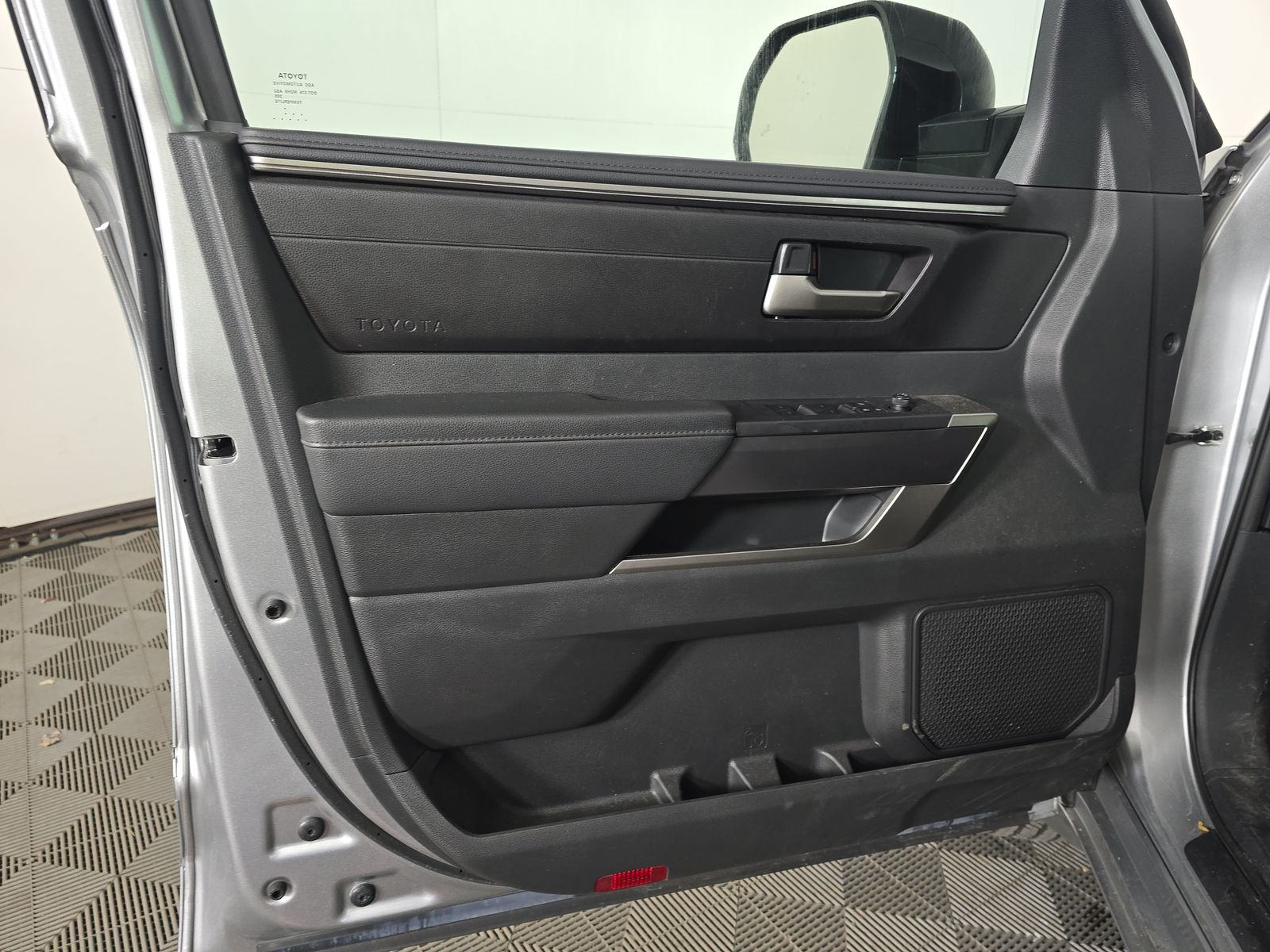 2024 Toyota Tundra SR5 AWD