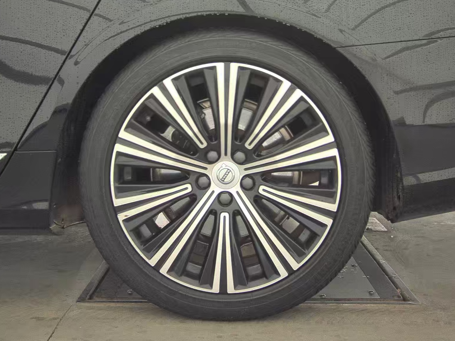 2023 Volvo S90 B6 Plus AWD