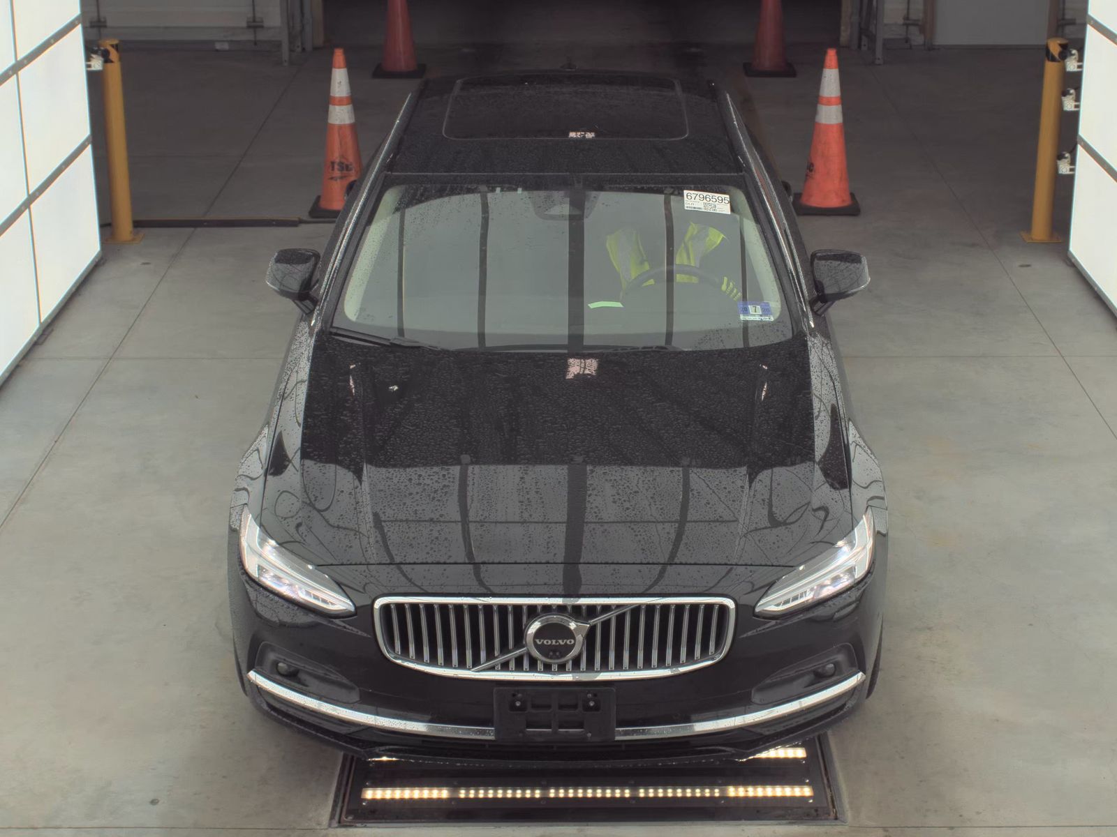 2023 Volvo S90 B6 Plus AWD