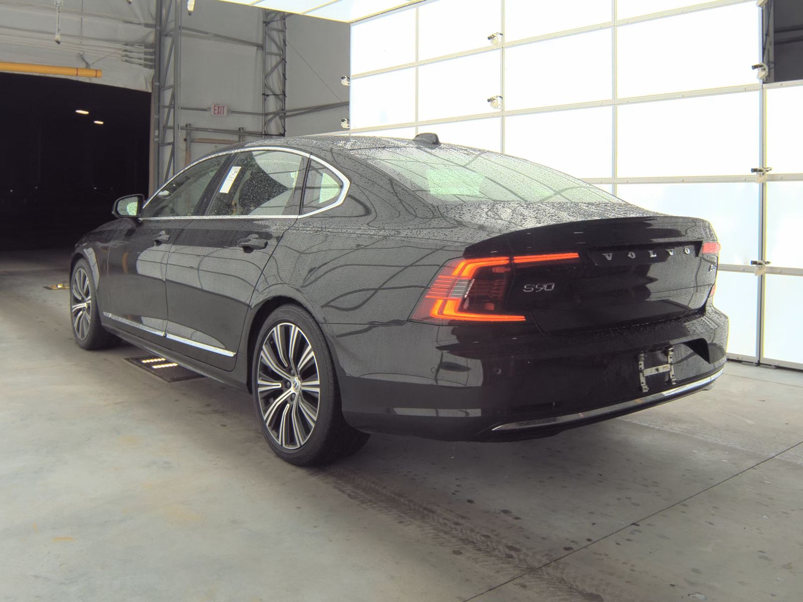 2023 Volvo S90 B6 Plus AWD