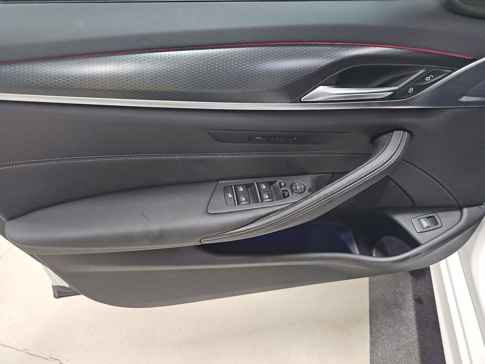 2023 BMW 5 Series 530i RWD