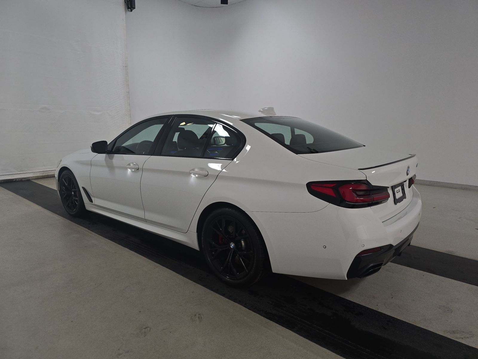 2023 BMW 5 Series 530i RWD