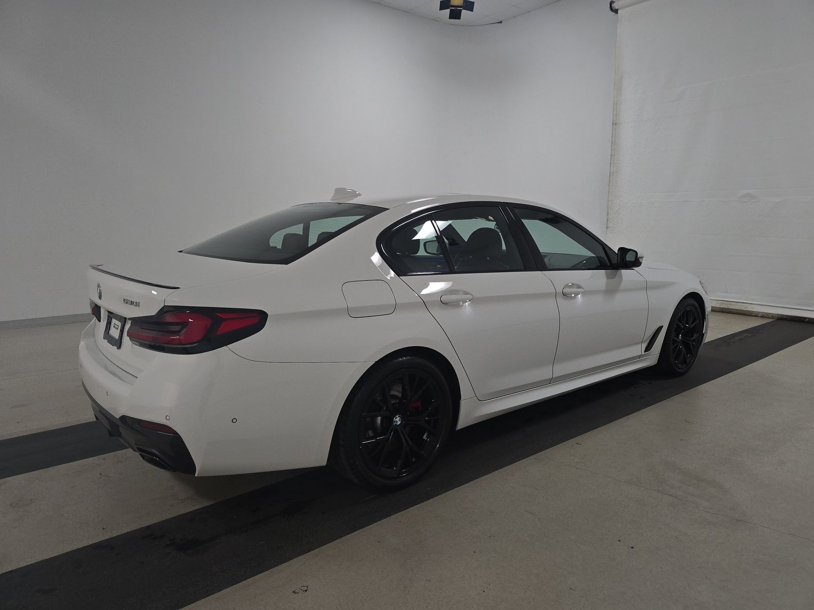 2023 BMW 5 Series 530i RWD