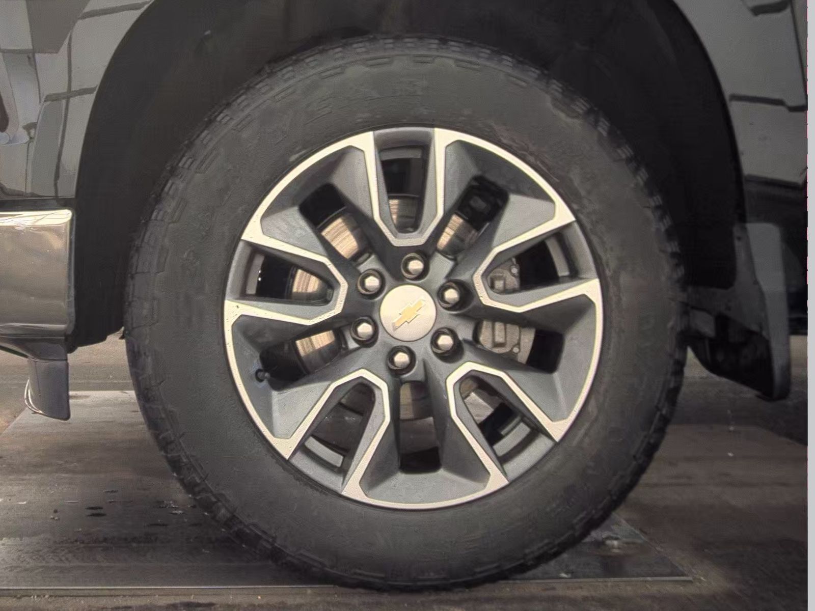 2023 Chevrolet Silverado 1500 LT AWD