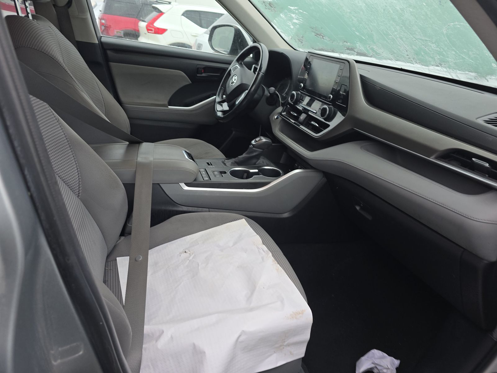 2020 Toyota Highlander LE FWD