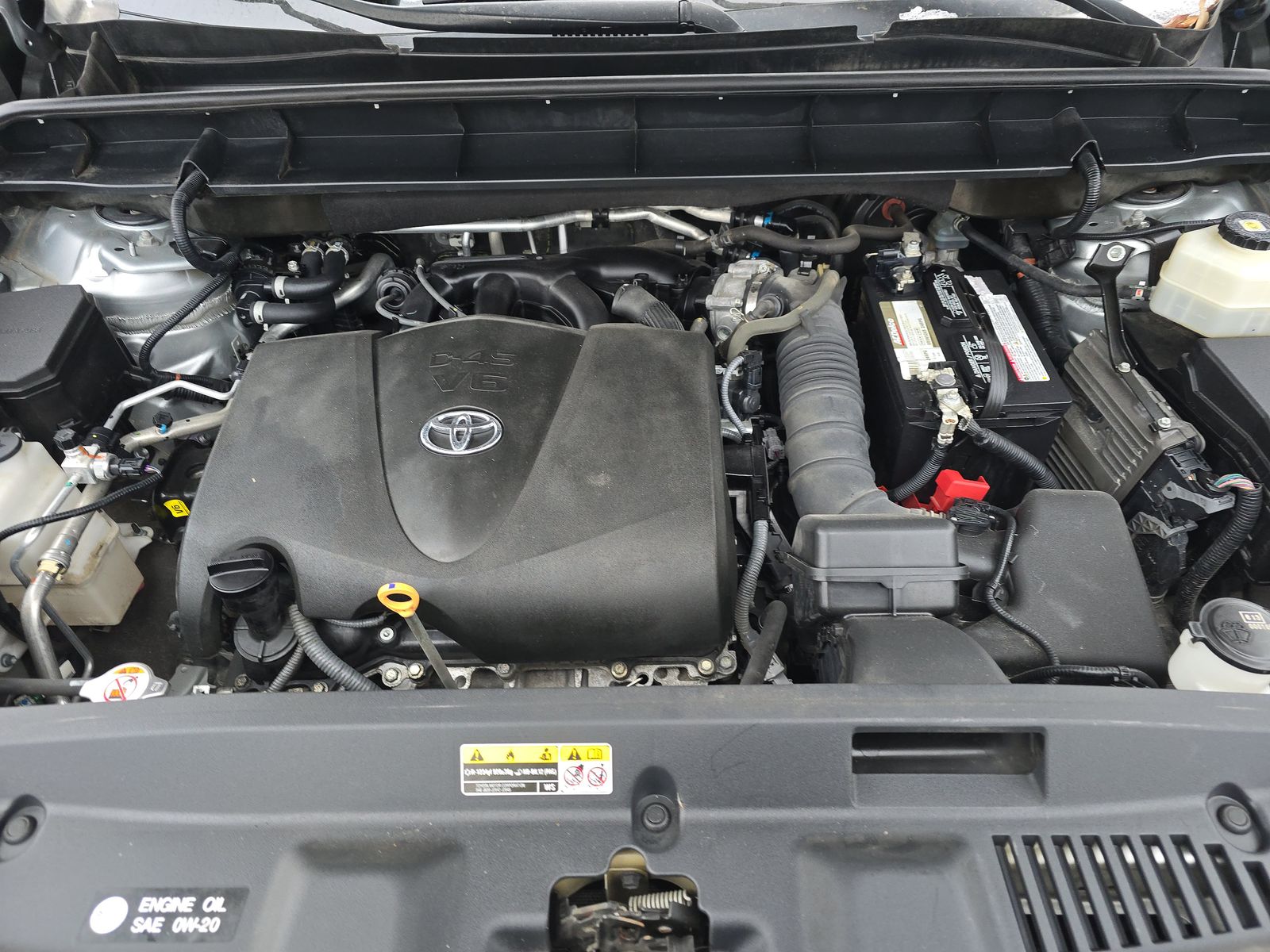 2020 Toyota Highlander LE FWD