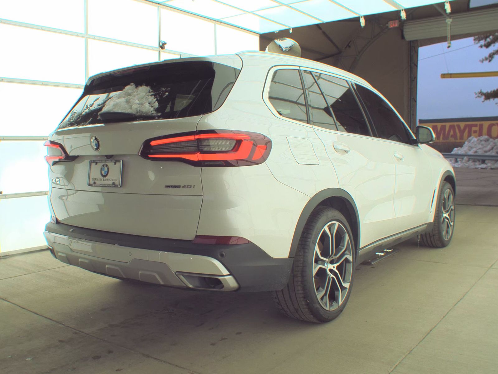 2021 BMW X5 sDrive40i RWD