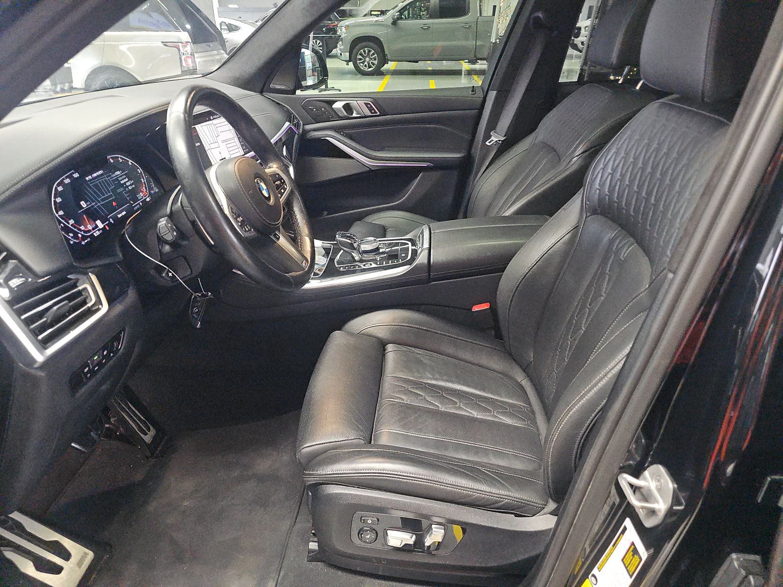 2022 BMW X5 M50i AWD