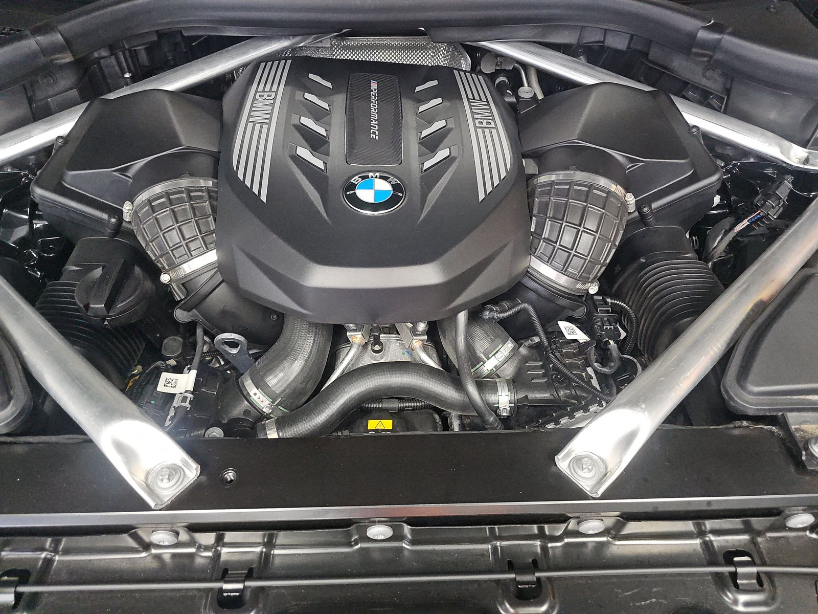 2022 BMW X5 M50i AWD