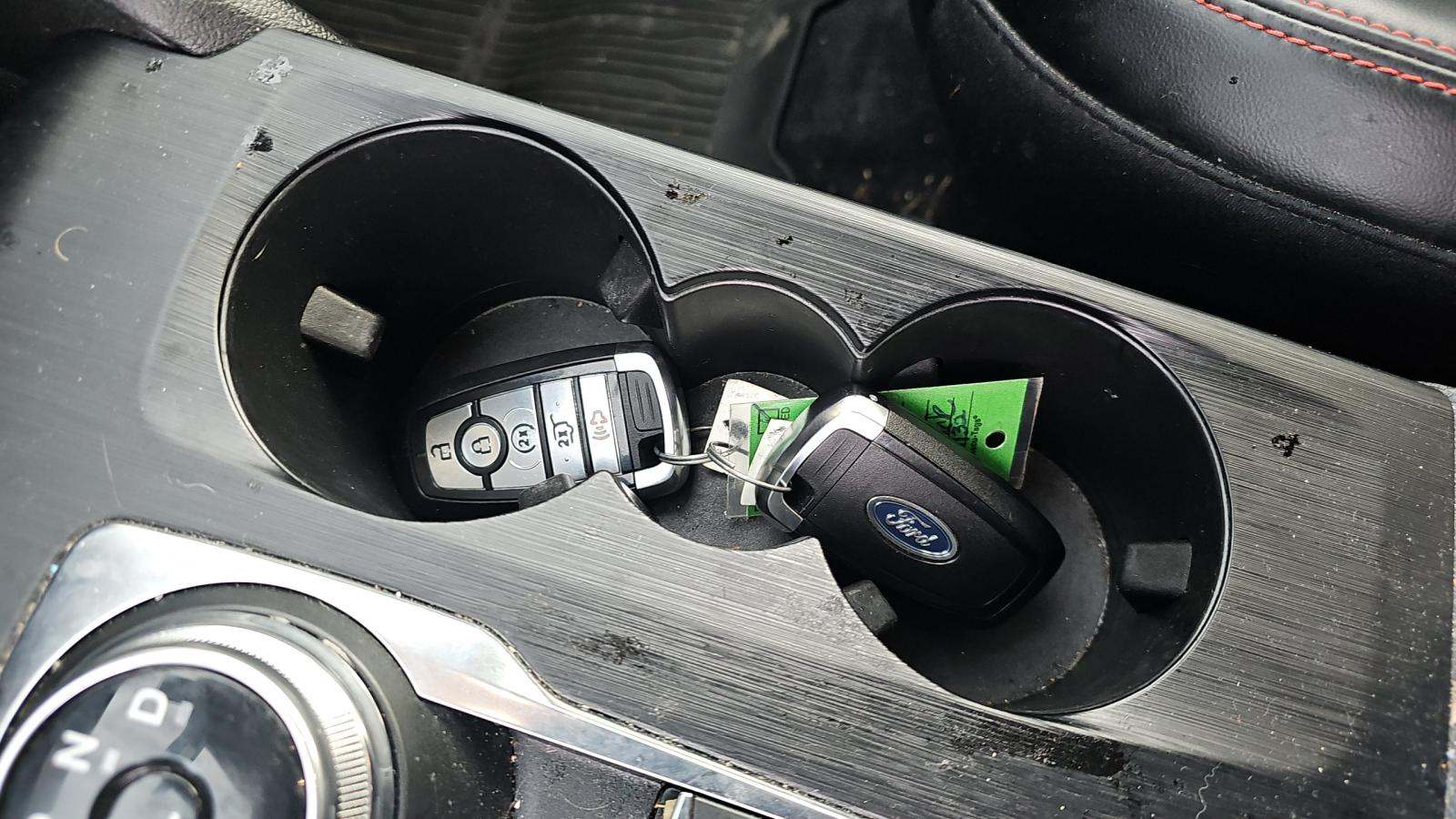 2025 Ford Escape Hybrid ST-Line FWD