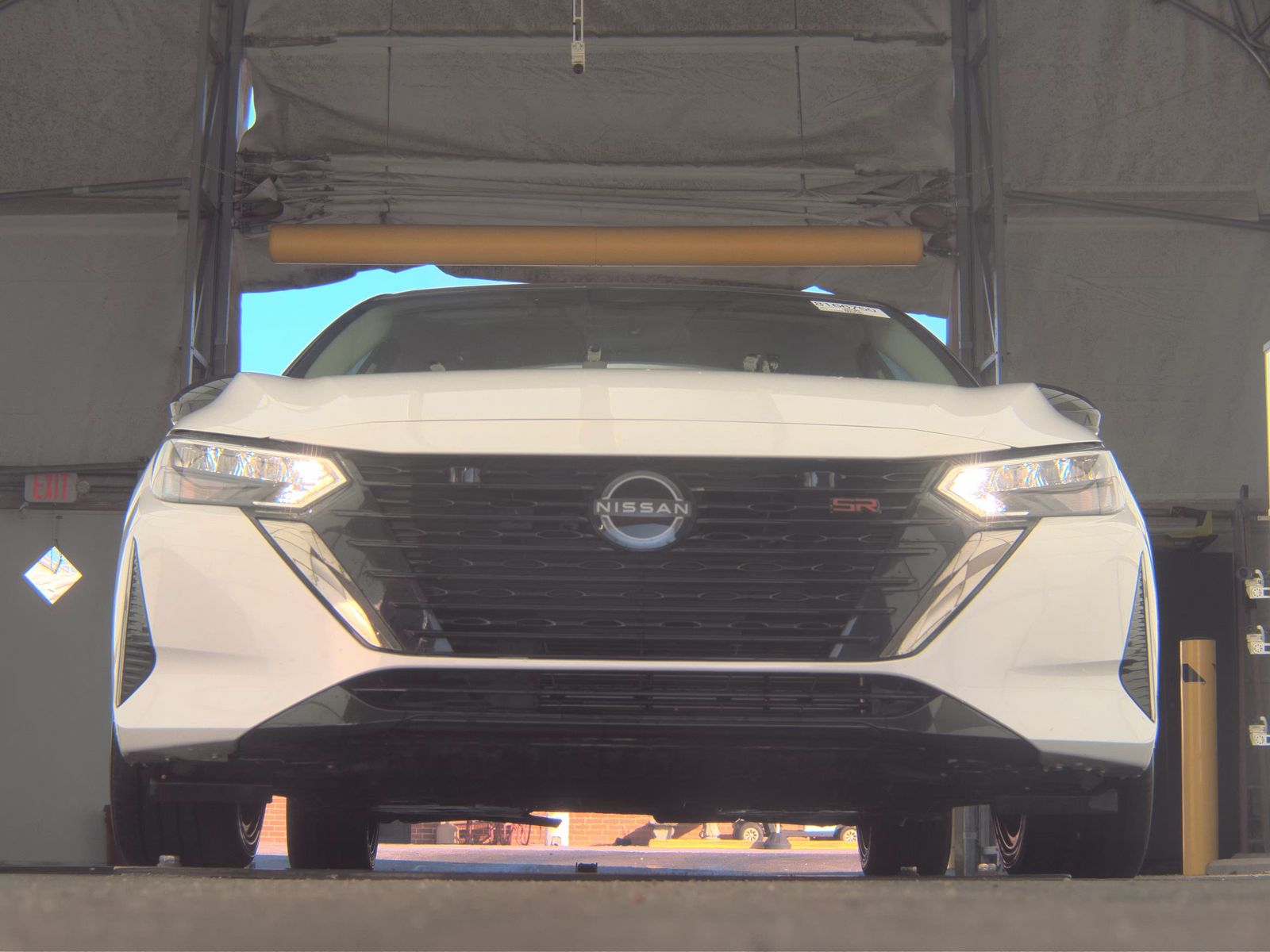 NISSAN SENTRA - 4