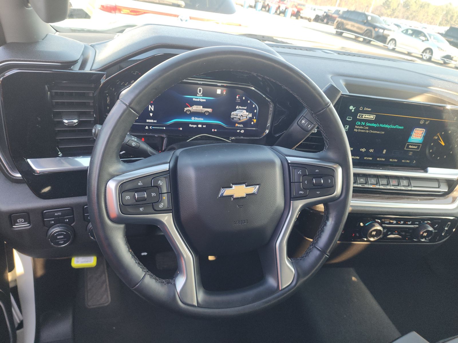 2023 Chevrolet Silverado 1500 LT AWD