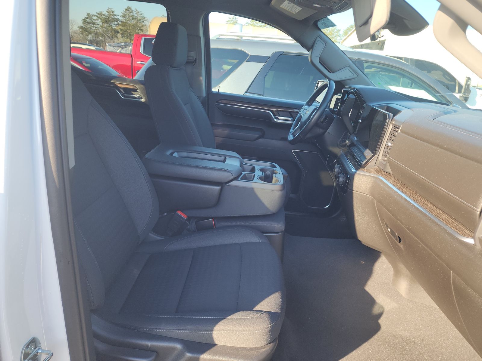 2023 Chevrolet Silverado 1500 LT AWD