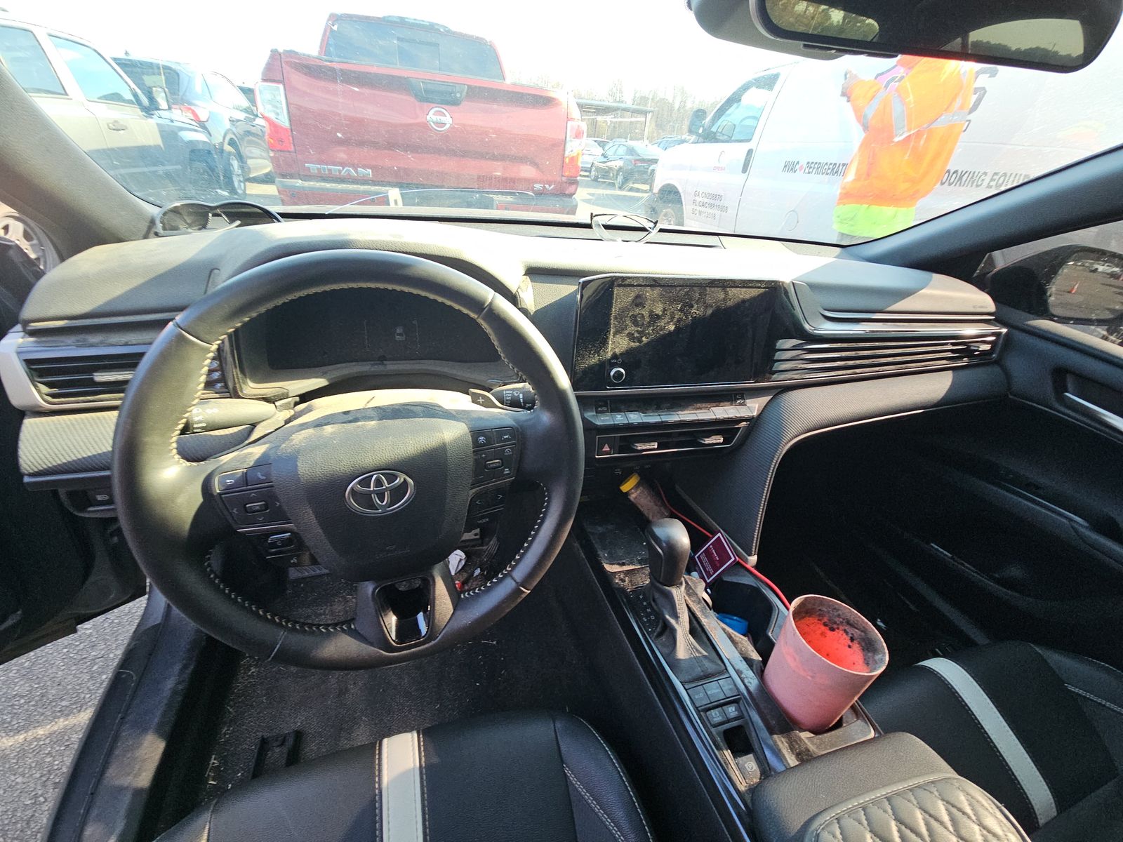 2025 Toyota Camry SE FWD