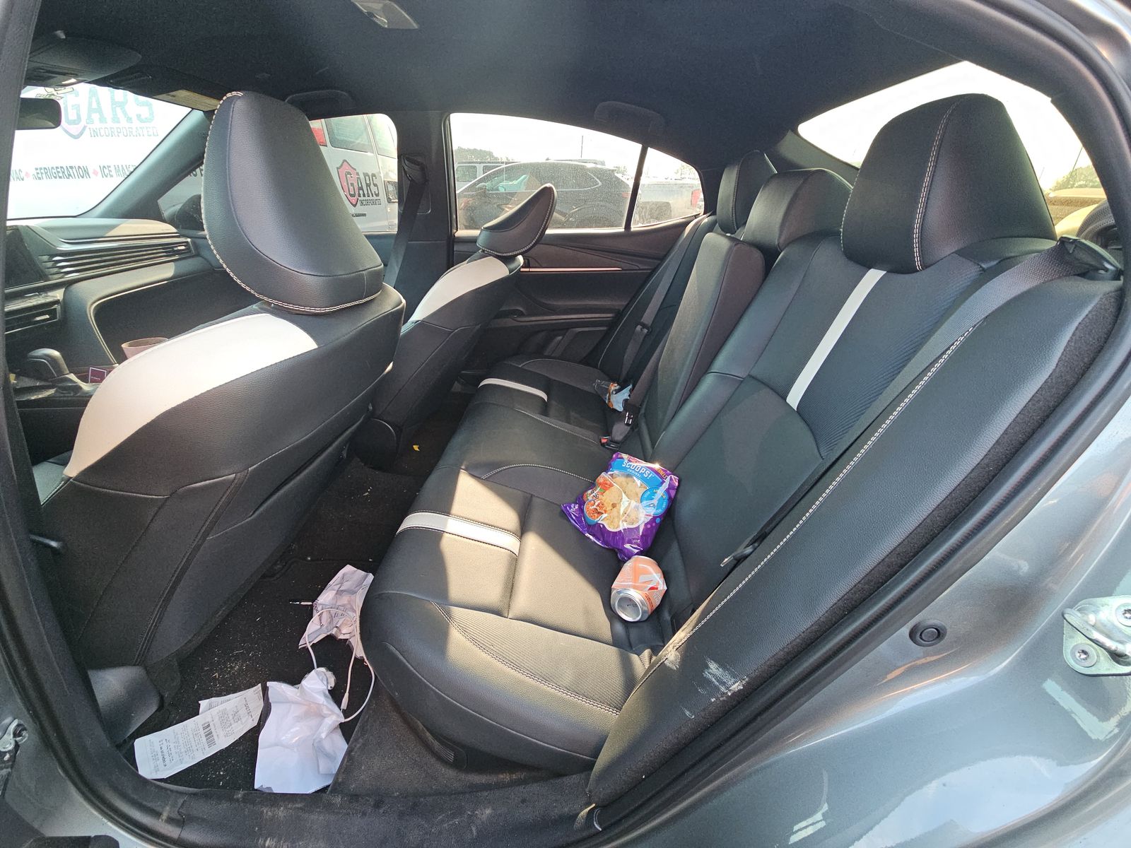 2025 Toyota Camry SE FWD