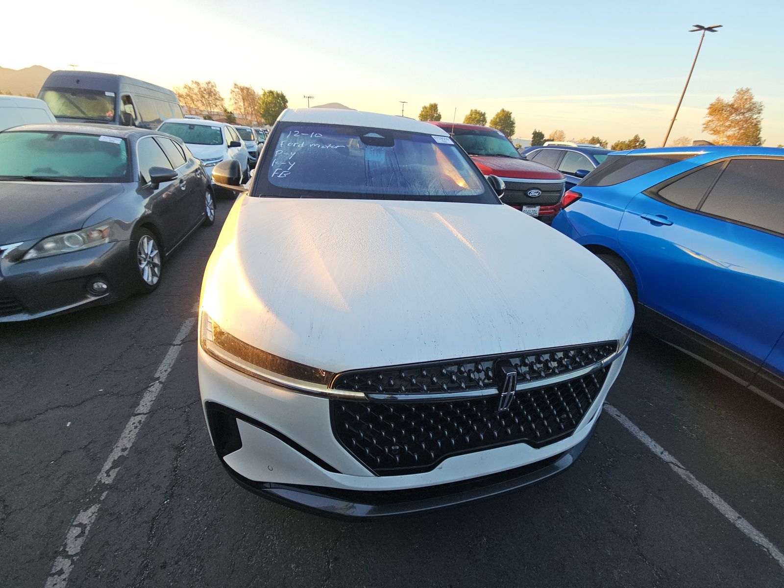 2024 Lincoln Nautilus Premiere AWD