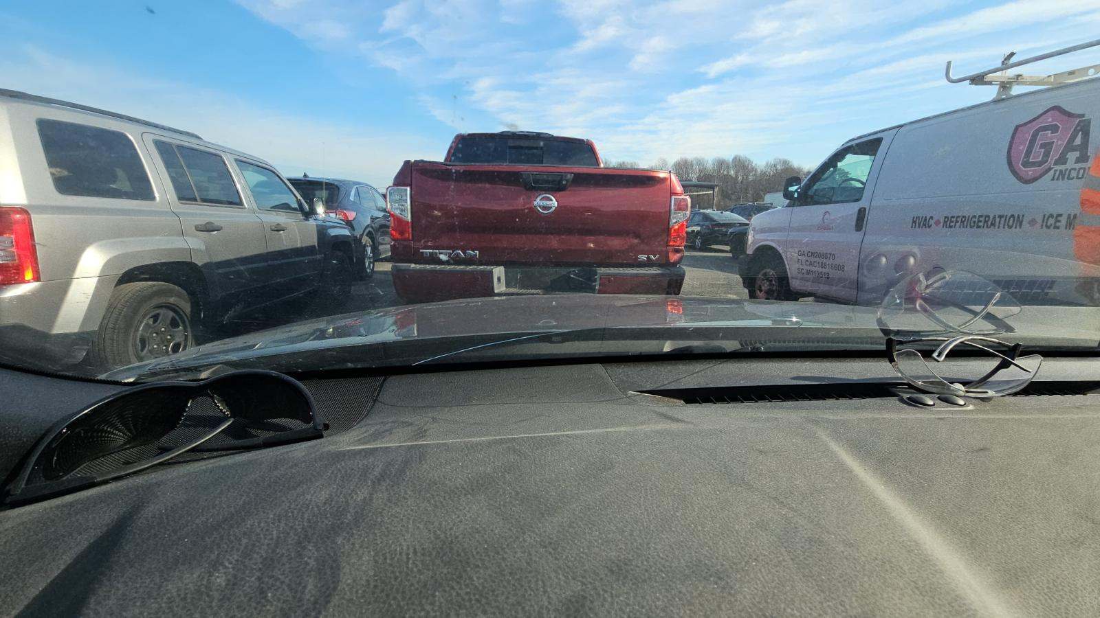 2025 Toyota Camry SE FWD