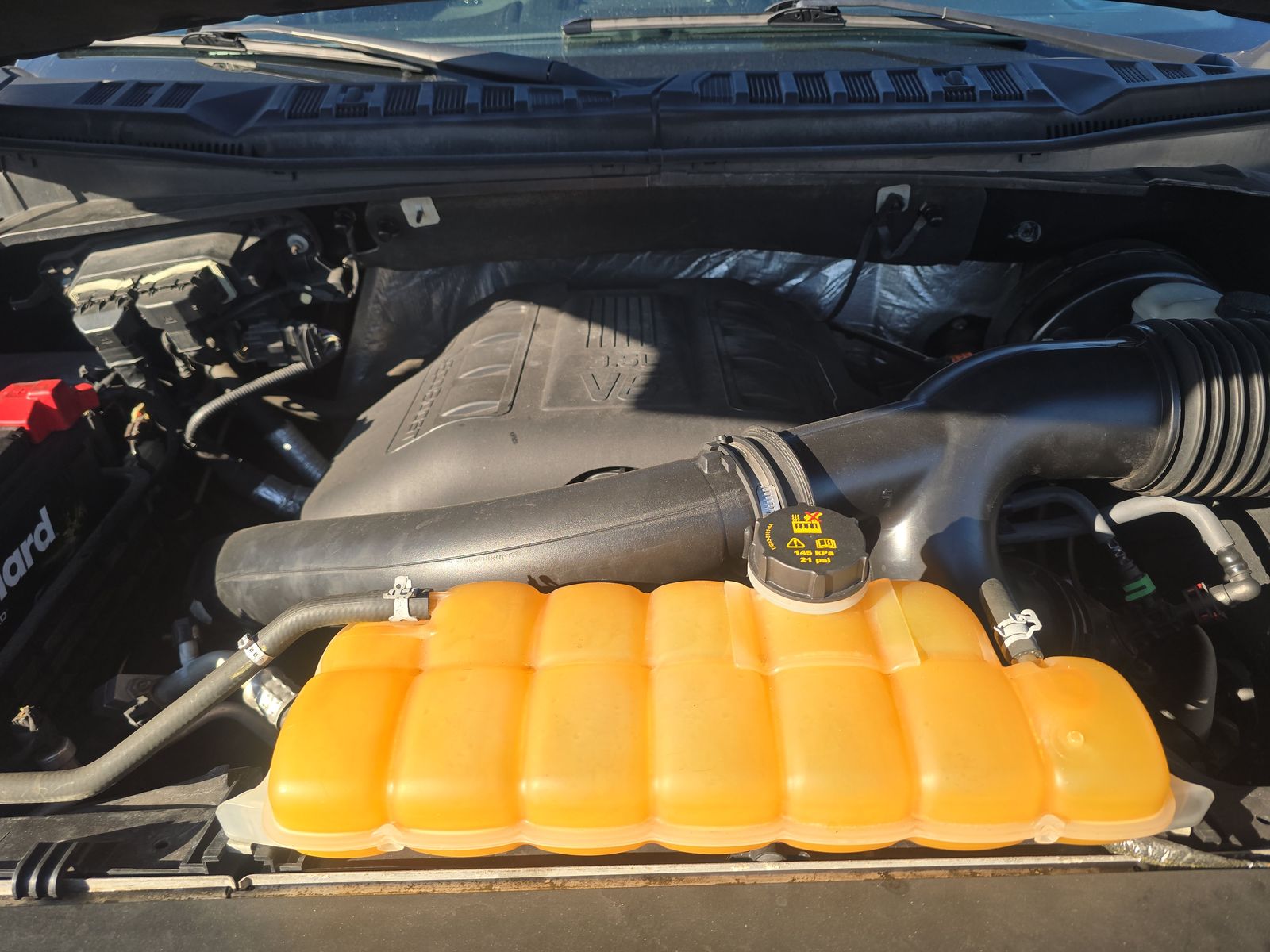 2015 Ford F-150 Platinum RWD