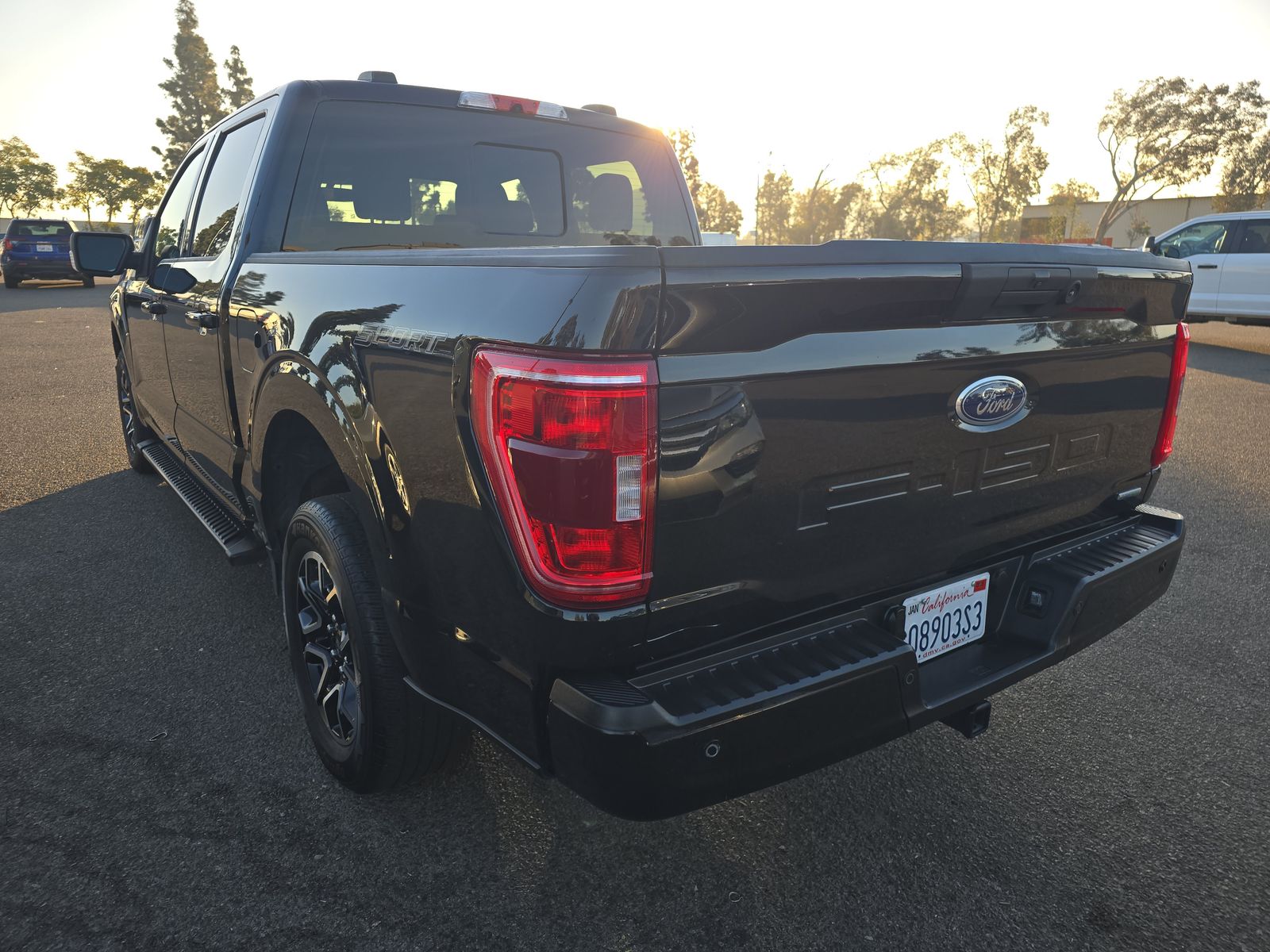 2023 Ford F-150 XLT FWD