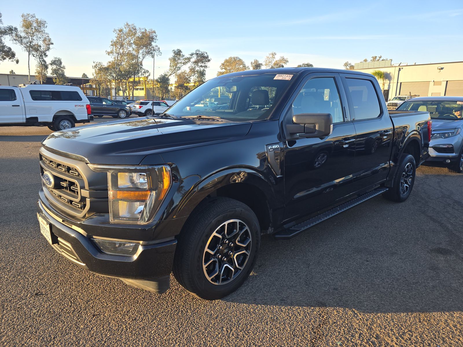 2023 Ford F-150 XLT FWD