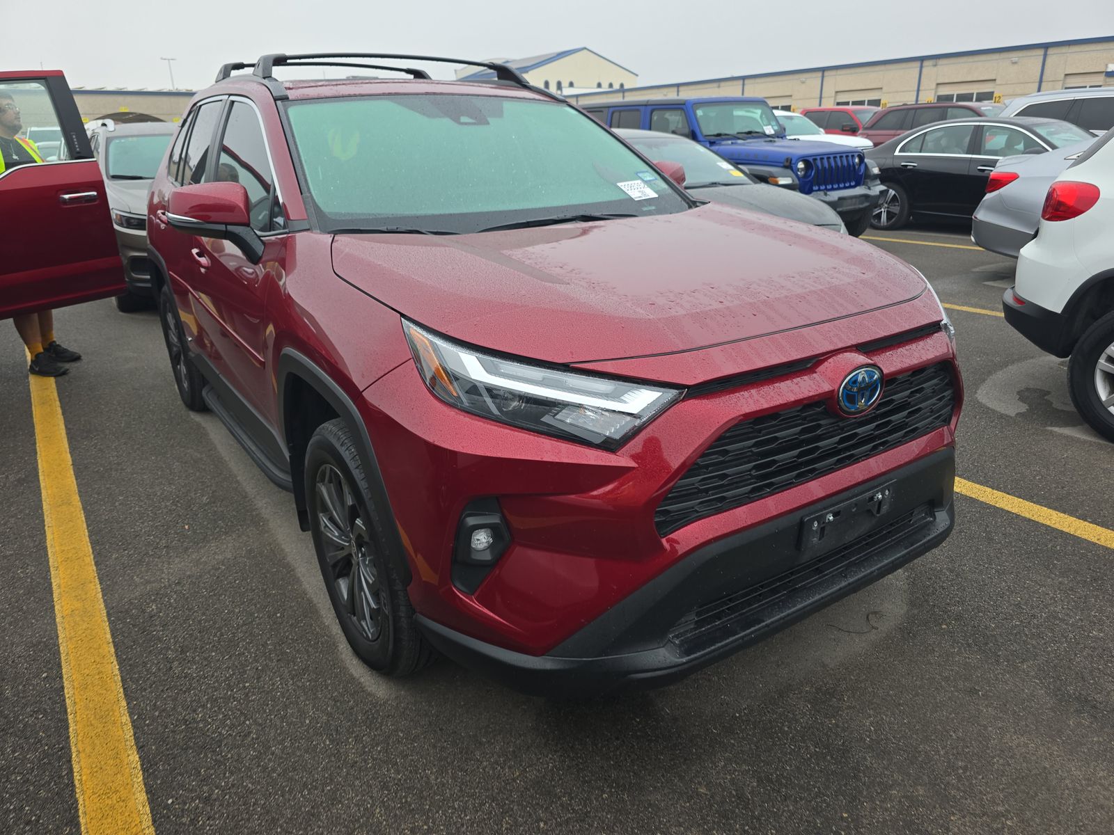 2024 Toyota RAV4 Hybrid XLE Premium AWD