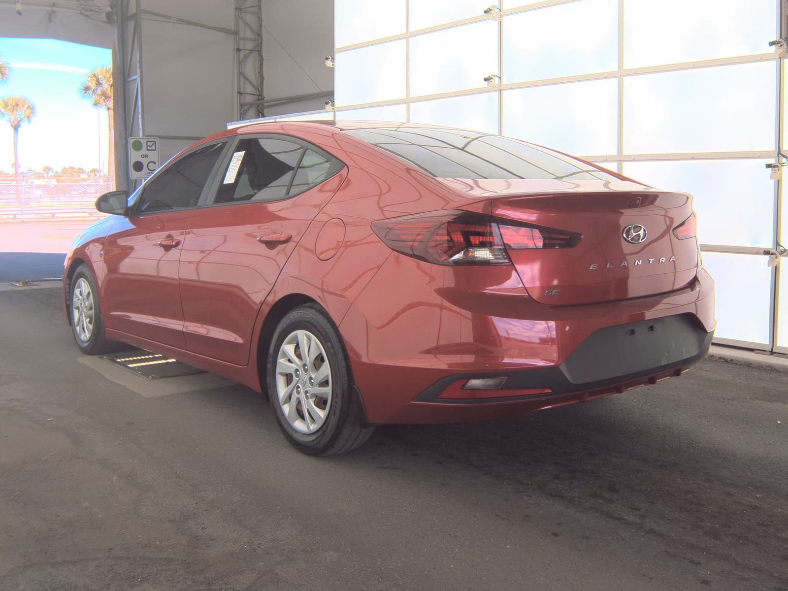 2020 Hyundai Elantra SE FWD