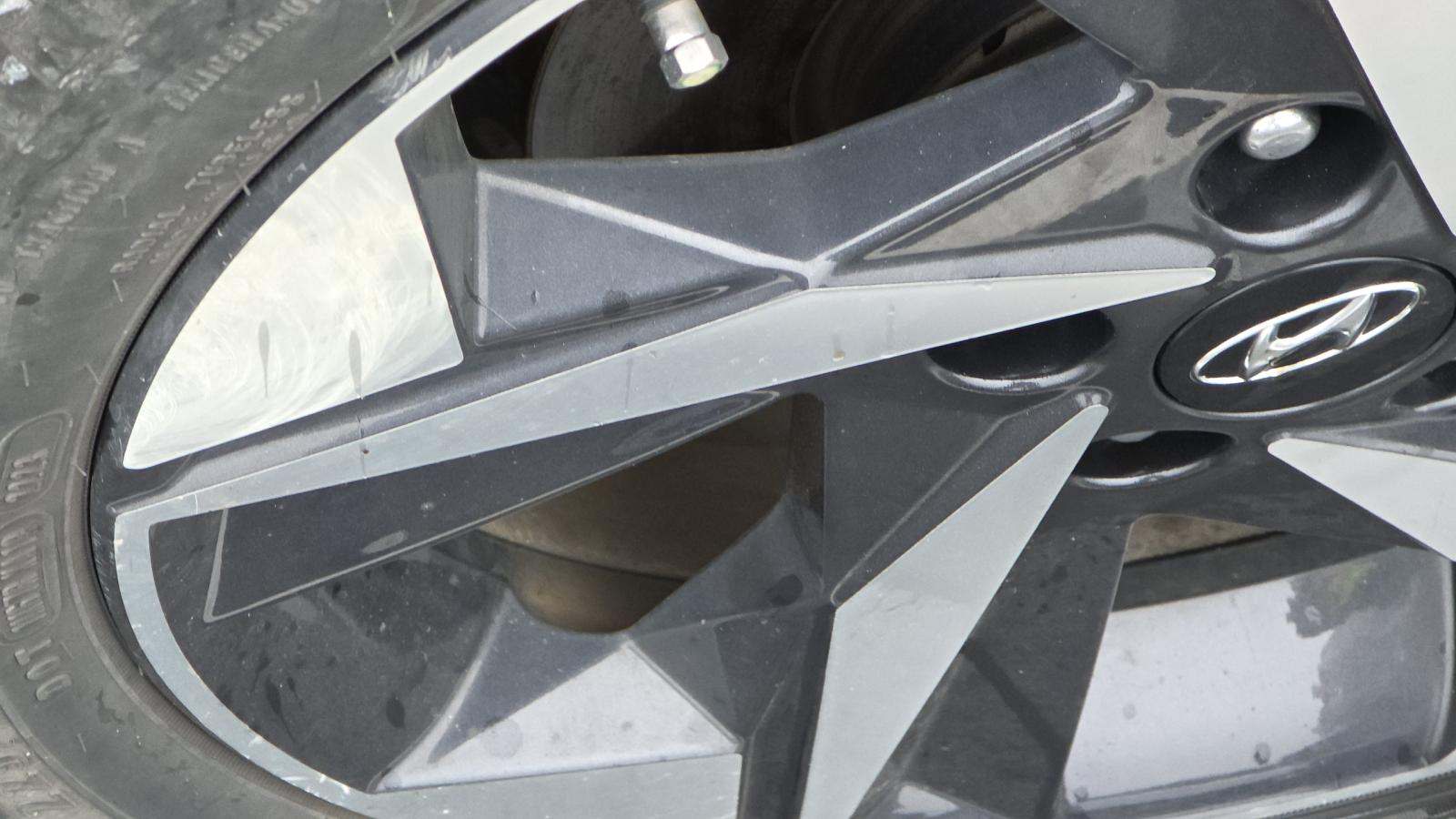 2022 Hyundai Elantra Hybrid Limited FWD