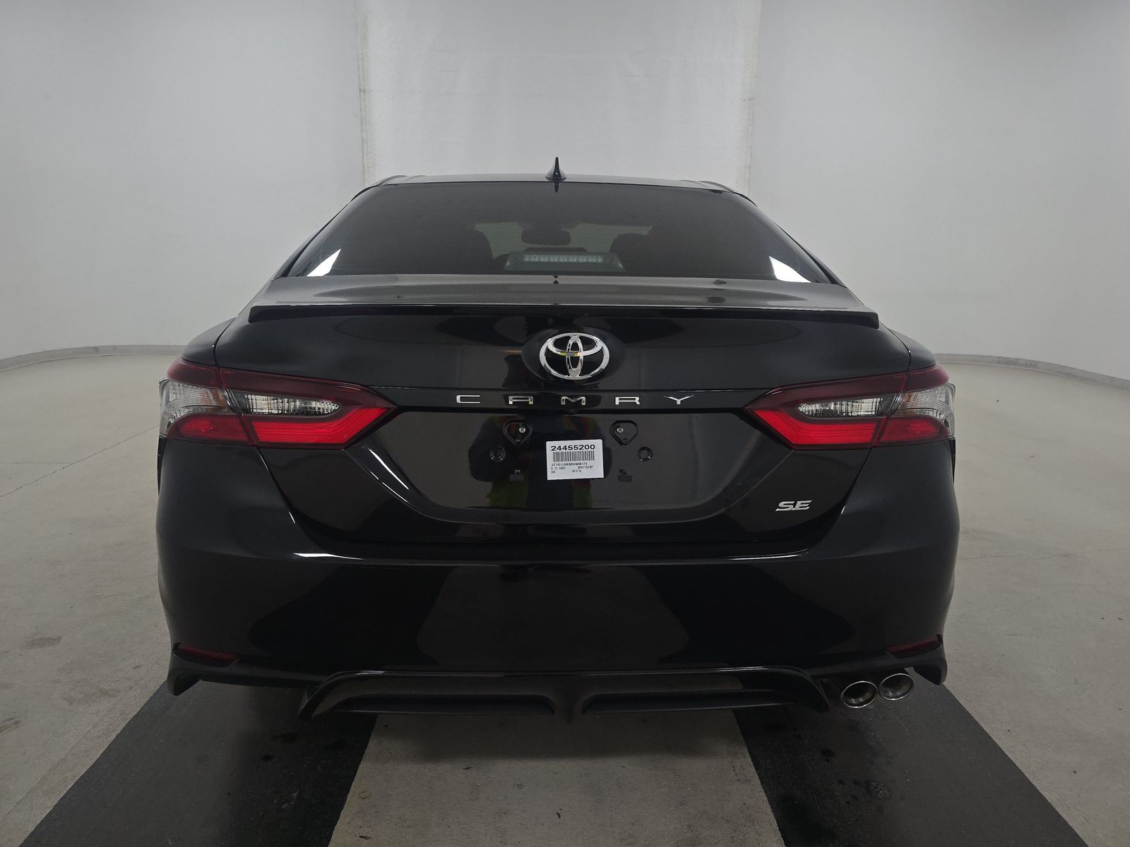 2024 Toyota Camry SE FWD