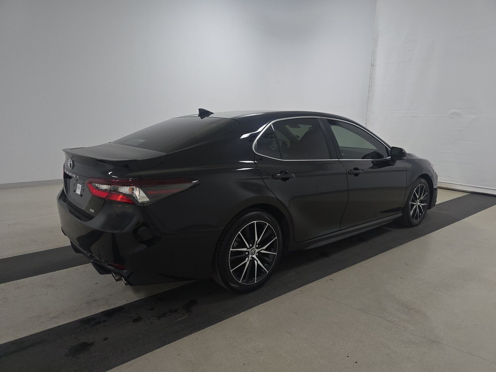 2024 Toyota Camry SE FWD