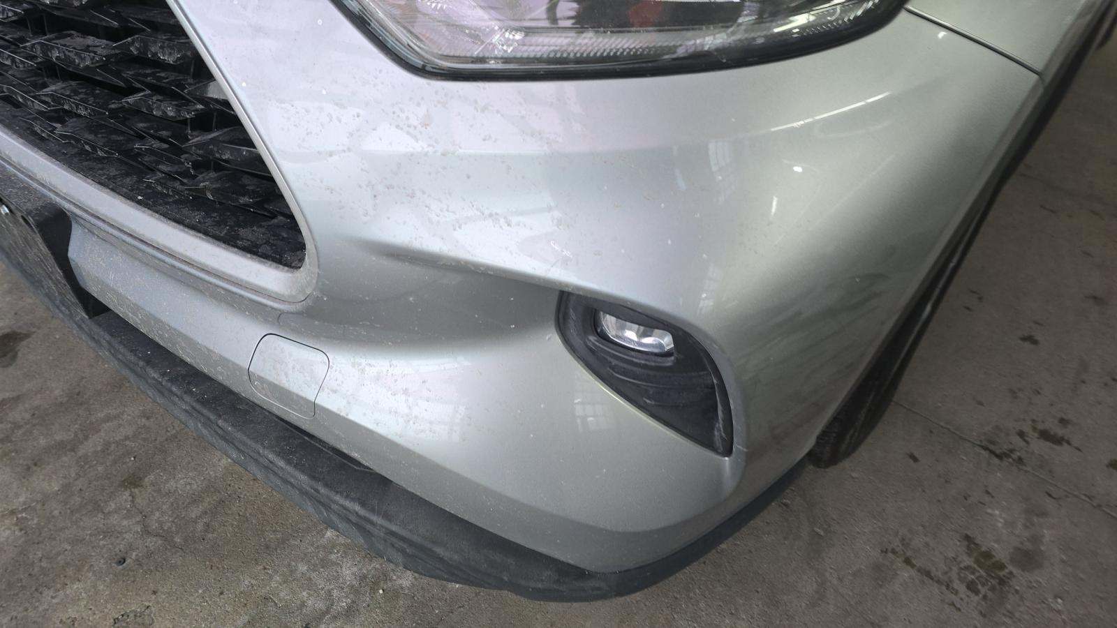 2020 Toyota Highlander LE FWD