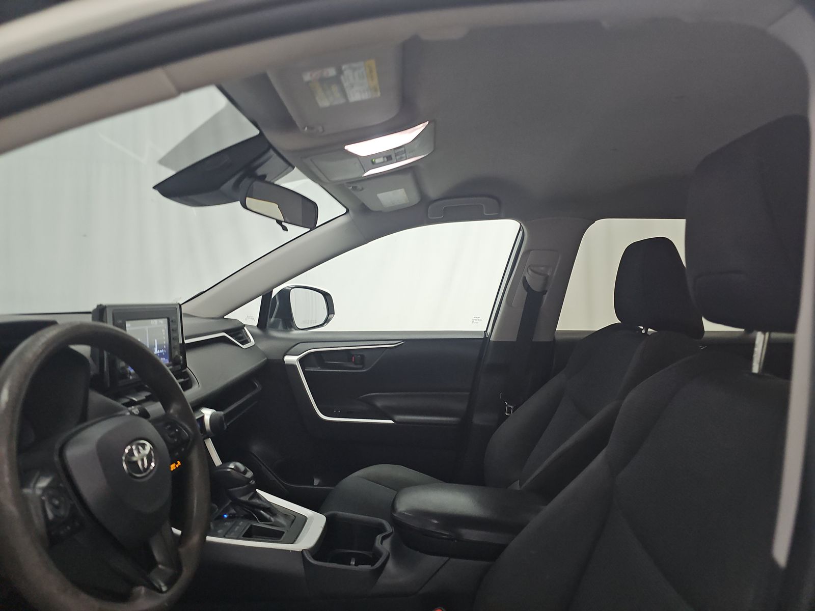 2022 Toyota RAV4 LE FWD